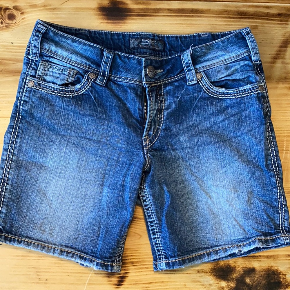 Women’s Silver shorts